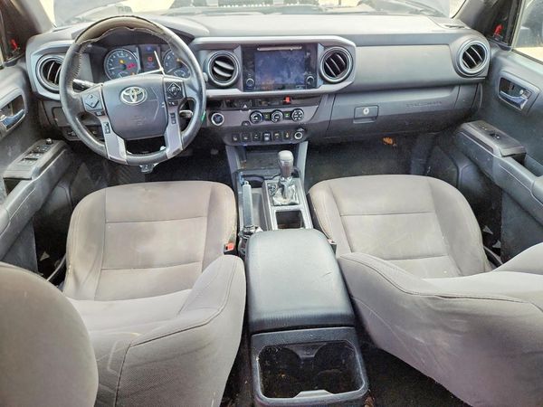 2018 TOYOTA TACOMA SR5/TRD Sport
