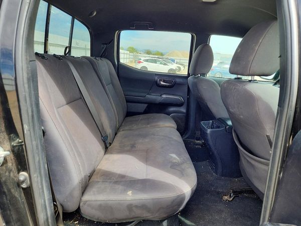 2018 TOYOTA TACOMA SR5/TRD Sport