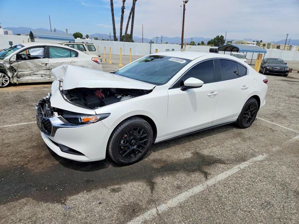2025 MAZDA 3