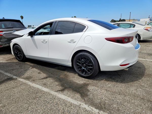 2025 MAZDA 3