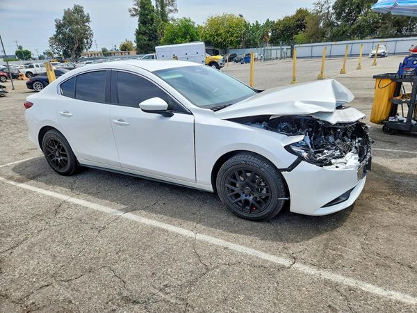 2025 MAZDA 3