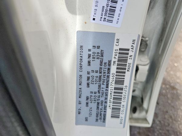 2025 MAZDA 3