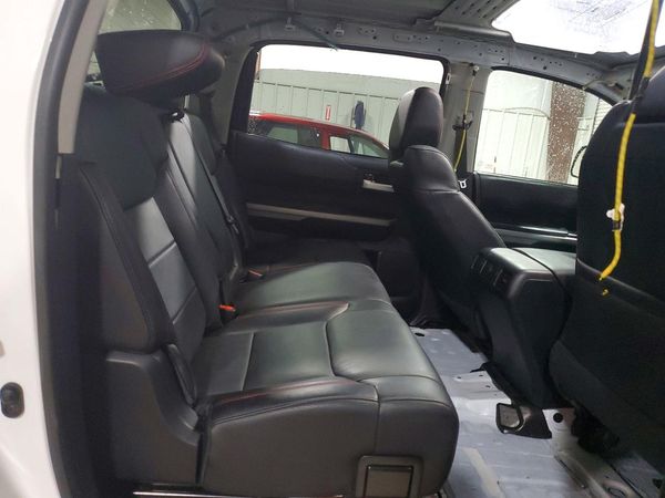 2019 TOYOTA TUNDRA SR5 Grade