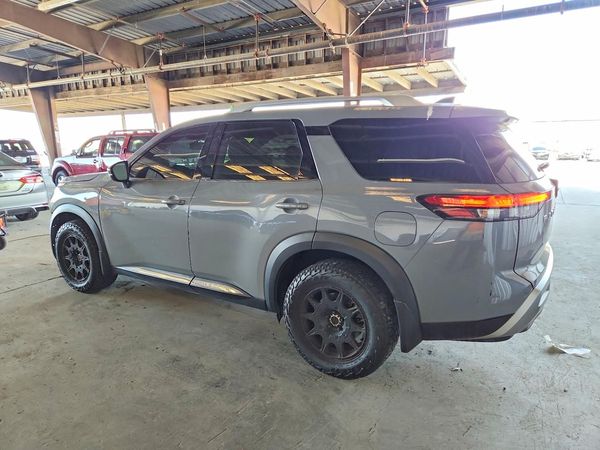 2022 NISSAN PATHFINDER