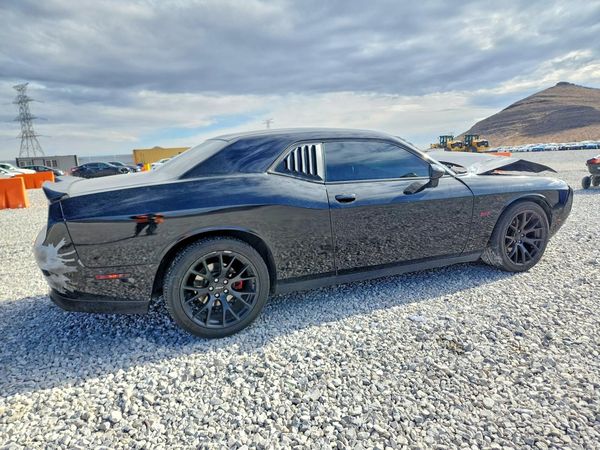 2017 DODGE CHALLENGER