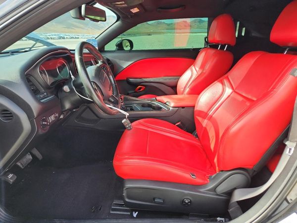 2017 DODGE CHALLENGER