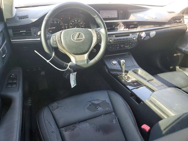 2014 LEXUS ES