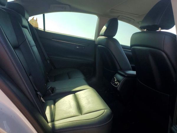 2014 LEXUS ES