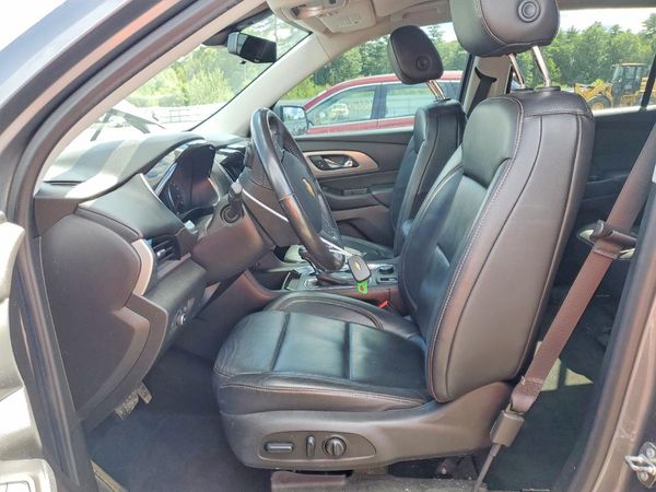 2018 CHEVROLET TRAVERSE LT