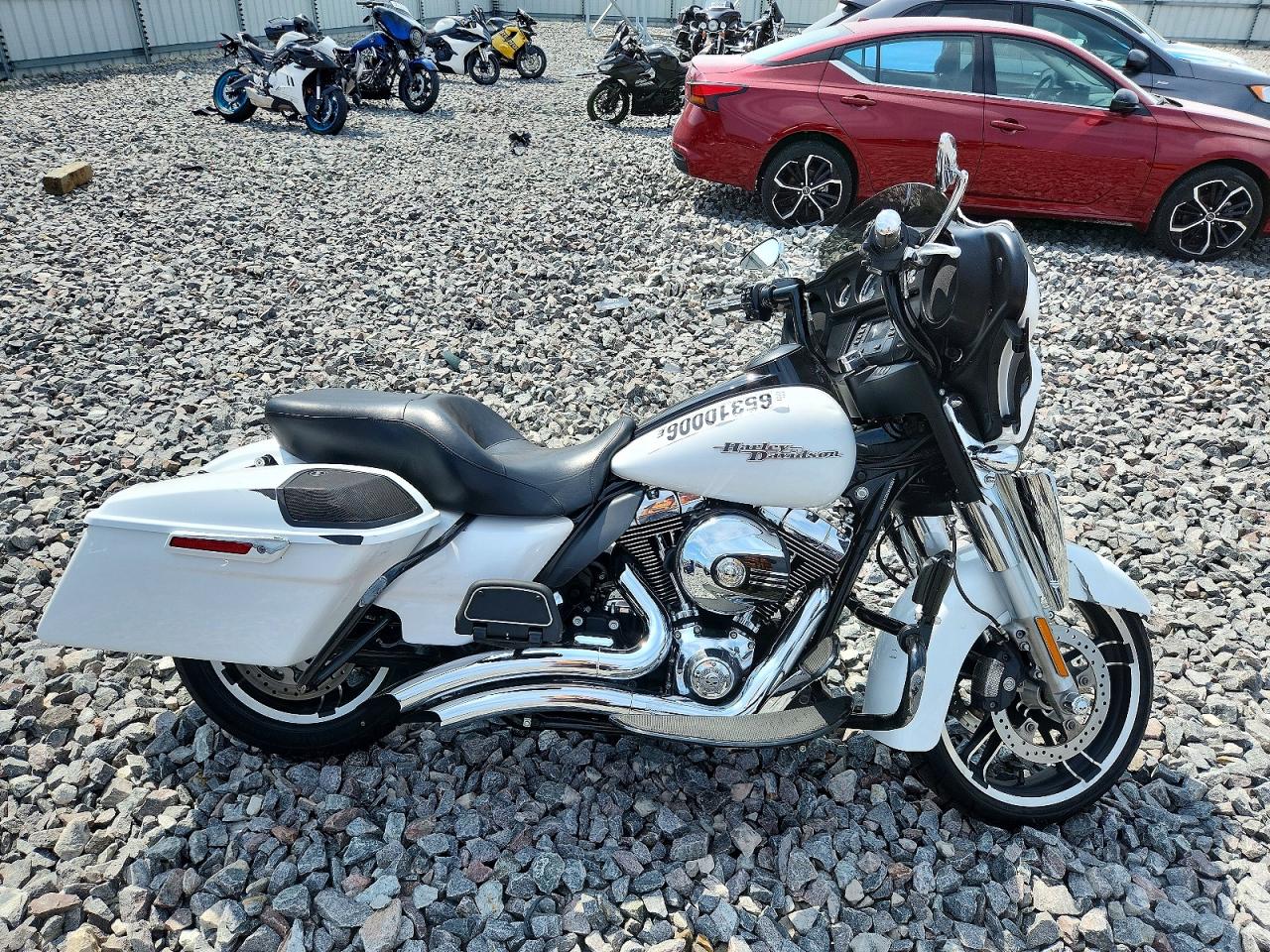 2016 HARLEY-DAVIDSON FLHX