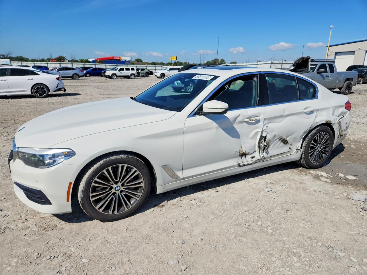 2019 BMW 530
