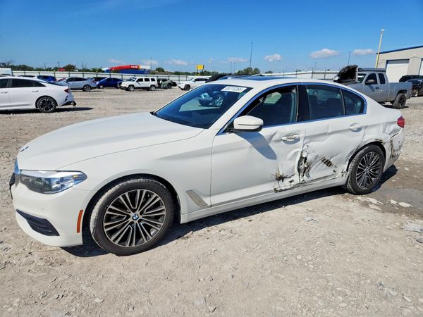 2019 BMW 530