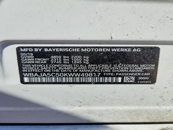 2019 BMW 530