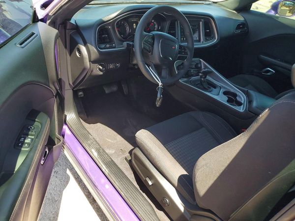 2019 DODGE CHALLENGER SXT