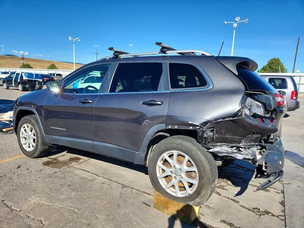2017 JEEP CHEROKEE LATITUDE 4X4
