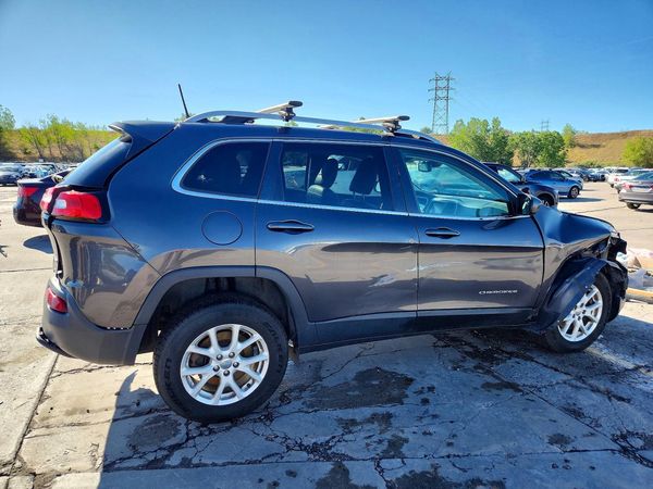 2017 JEEP CHEROKEE LATITUDE 4X4