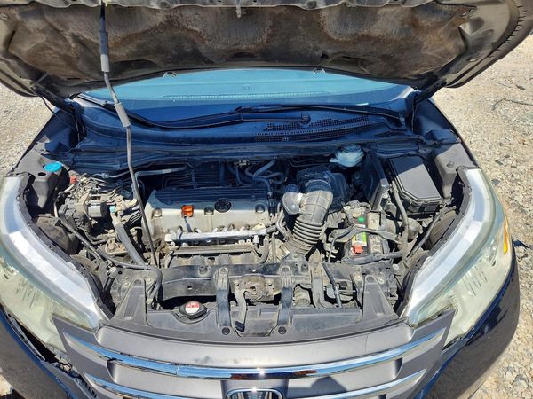 2012 HONDA CRV EX-L — Engine bay