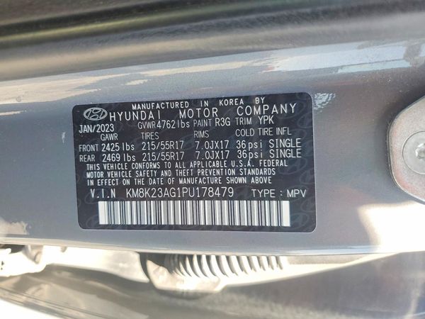 2023 HYUNDAI KONA SE