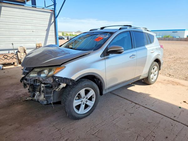 2014 TOYOTA RAV4 Sports — Front 3/4