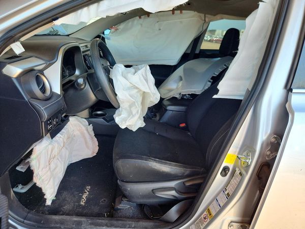 2014 TOYOTA RAV4 Sports — DENT