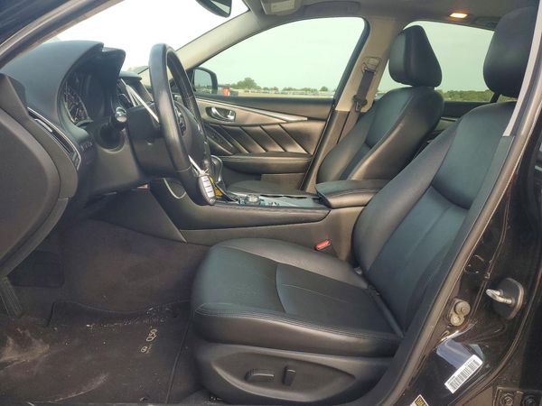 2017 INFINITI Q50