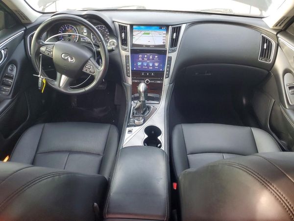 2017 INFINITI Q50