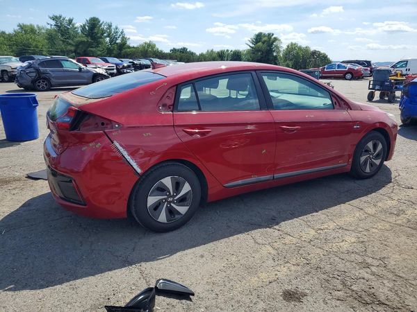 2019 HYUNDAI IONIQ SEL (HEV)