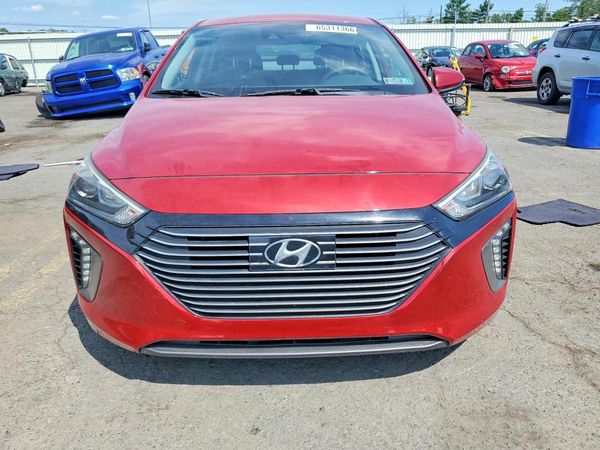 2019 HYUNDAI IONIQ SEL (HEV)