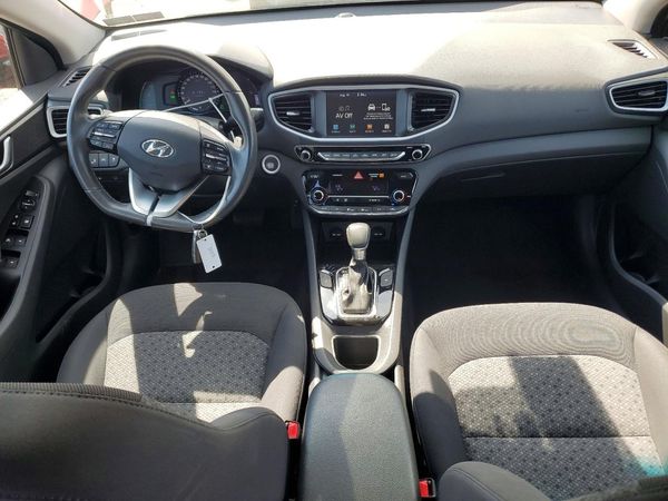 2019 HYUNDAI IONIQ SEL (HEV)