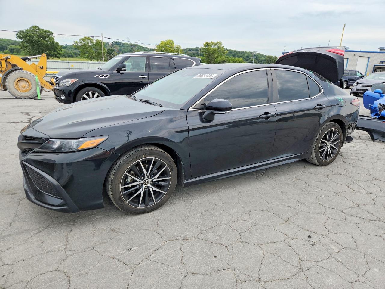 2023 TOYOTA CAMRY SE