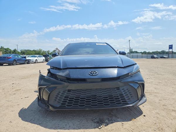 2025 TOYOTA CAMRY
