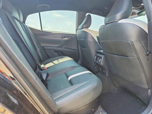 2025 TOYOTA CAMRY