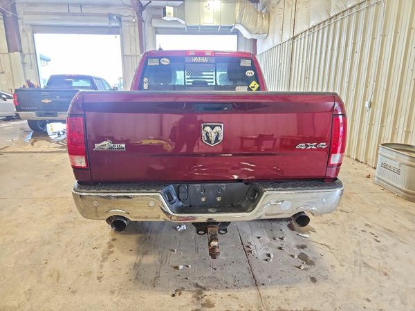 2017 RAM 1500 SLT