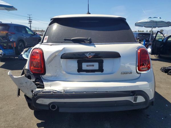 2023 MINI COOPER