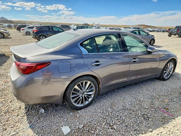 2018 INFINITI Q50