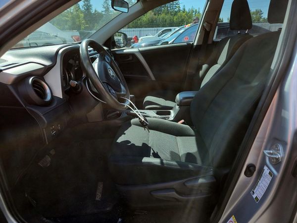 2016 TOYOTA RAV4 LE (X Grade)