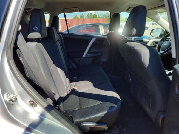 2016 TOYOTA RAV4 LE (X Grade)