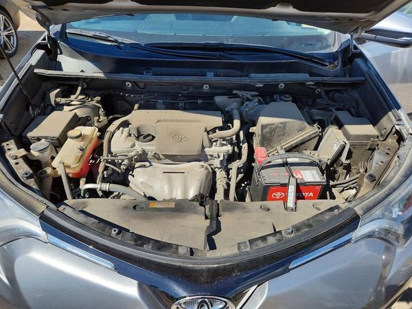 2016 TOYOTA RAV4 LE (X Grade)