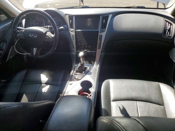 2017 INFINITI Q50