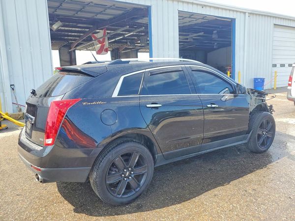 2012 CADILLAC SRX Luxury
