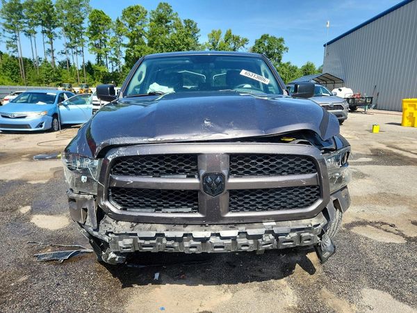 2019 RAM 1500 CLASSIC
