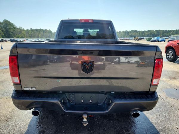 2019 RAM 1500 CLASSIC