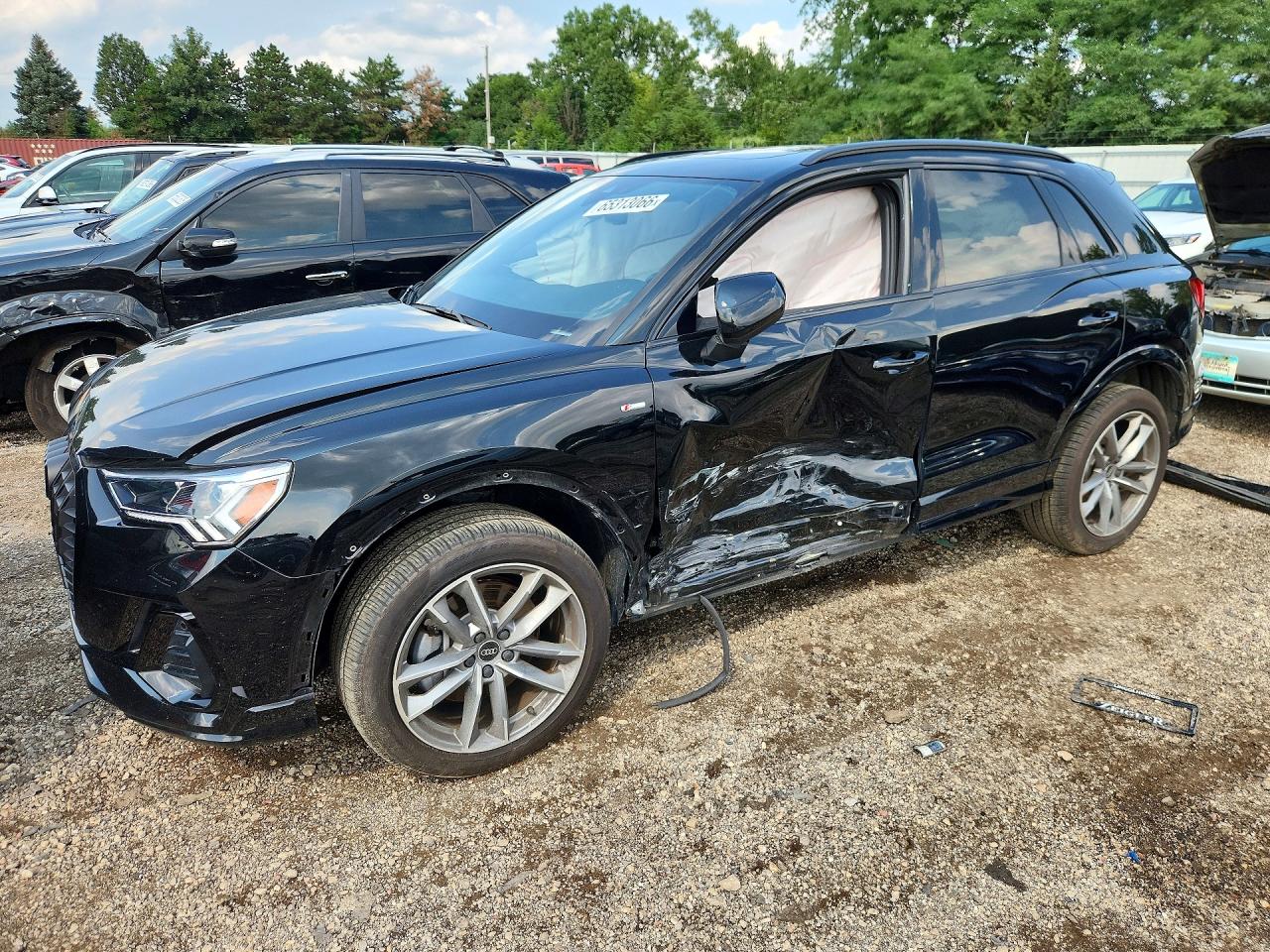 2024 AUDI Q3