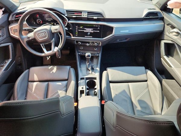 2024 AUDI Q3