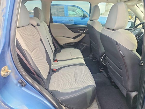 2021 SUBARU FORESTER Premium
