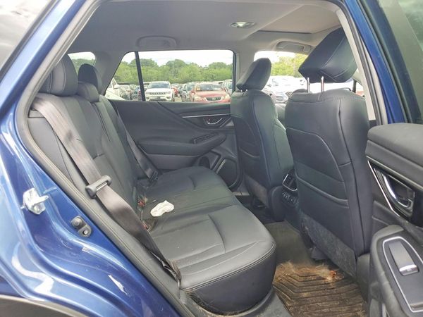 2022 SUBARU OUTBACK