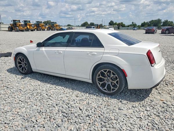 2015 CHRYSLER 300