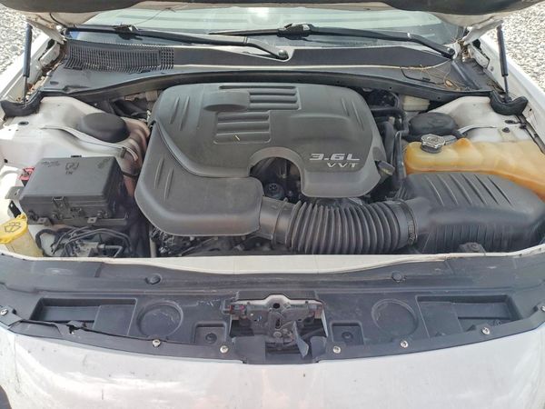 2015 CHRYSLER 300