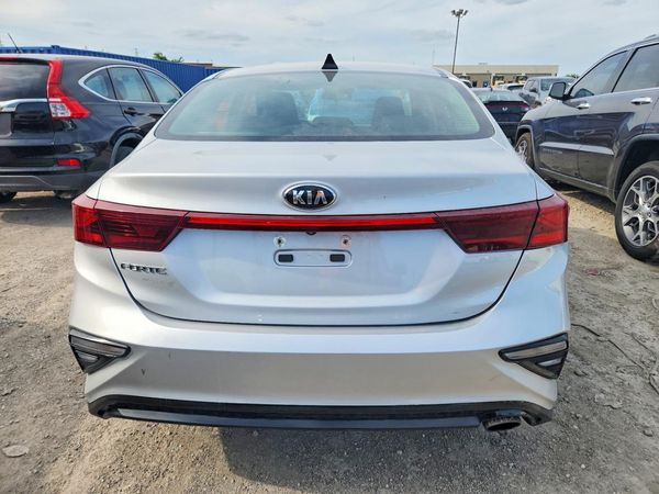 2019 KIA FORTE