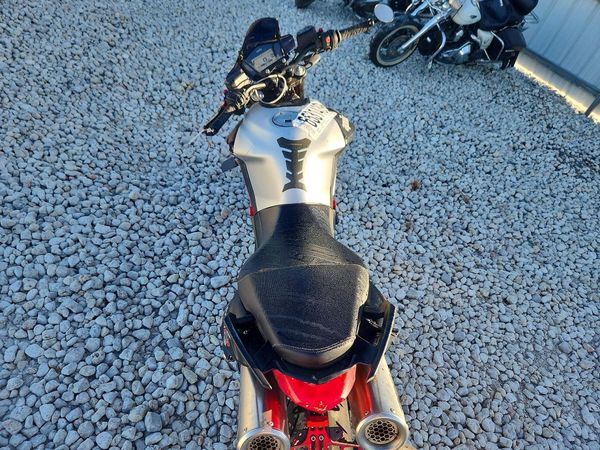 2018 APRILIA SHIVER 900